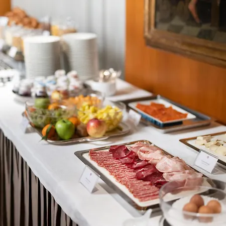 Hotel Grand Della Posta 4*