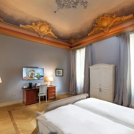 Grand Della Posta Hotel