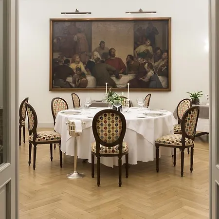 Grand Della Posta
