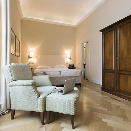 Grand Della Posta Otel Sondrio